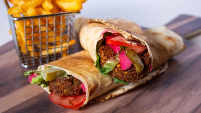 2 falafel wrap + Fries.